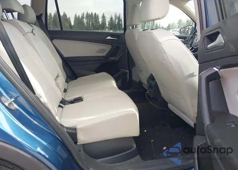 2019 Volkswagen Tiguan 2.0T Se/2.0T Sel/2.0T Sel R-Line/2.0T Sel R-Line Black from USA, damaged, VIN 3VV2B7AX6KM181341